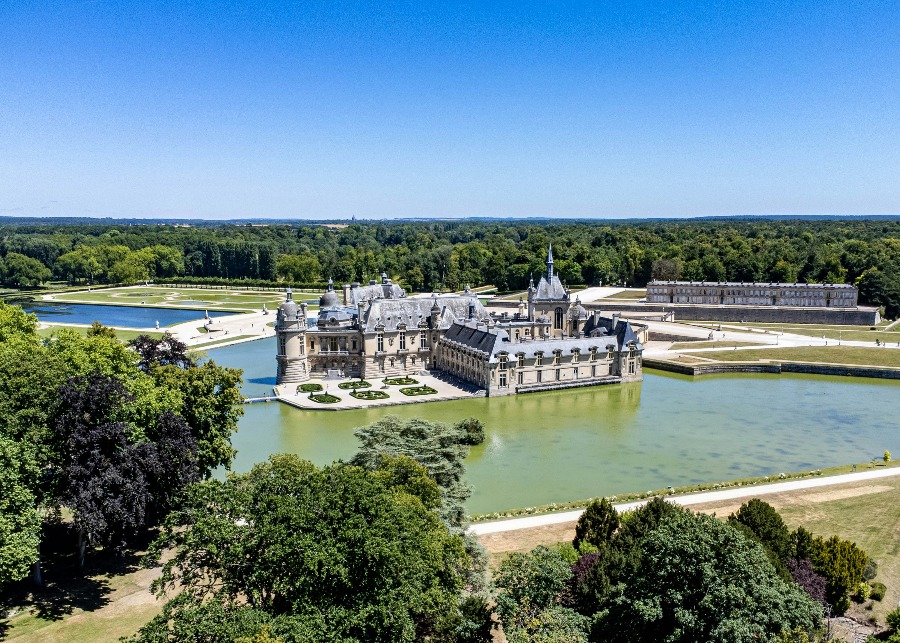 Private jet at Paris-Le Bourget before the transfer to the Château de Chantilly, IBC Aviation