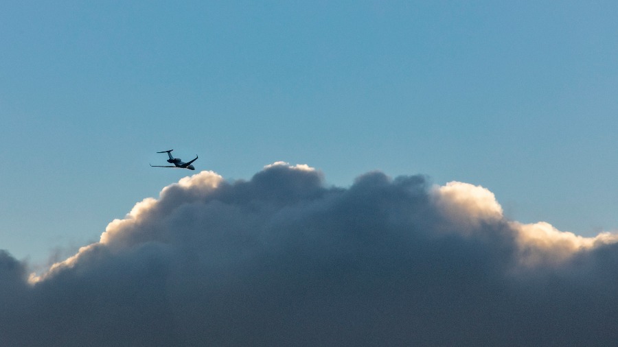 Fumer à Bord d'un Jet Privé
