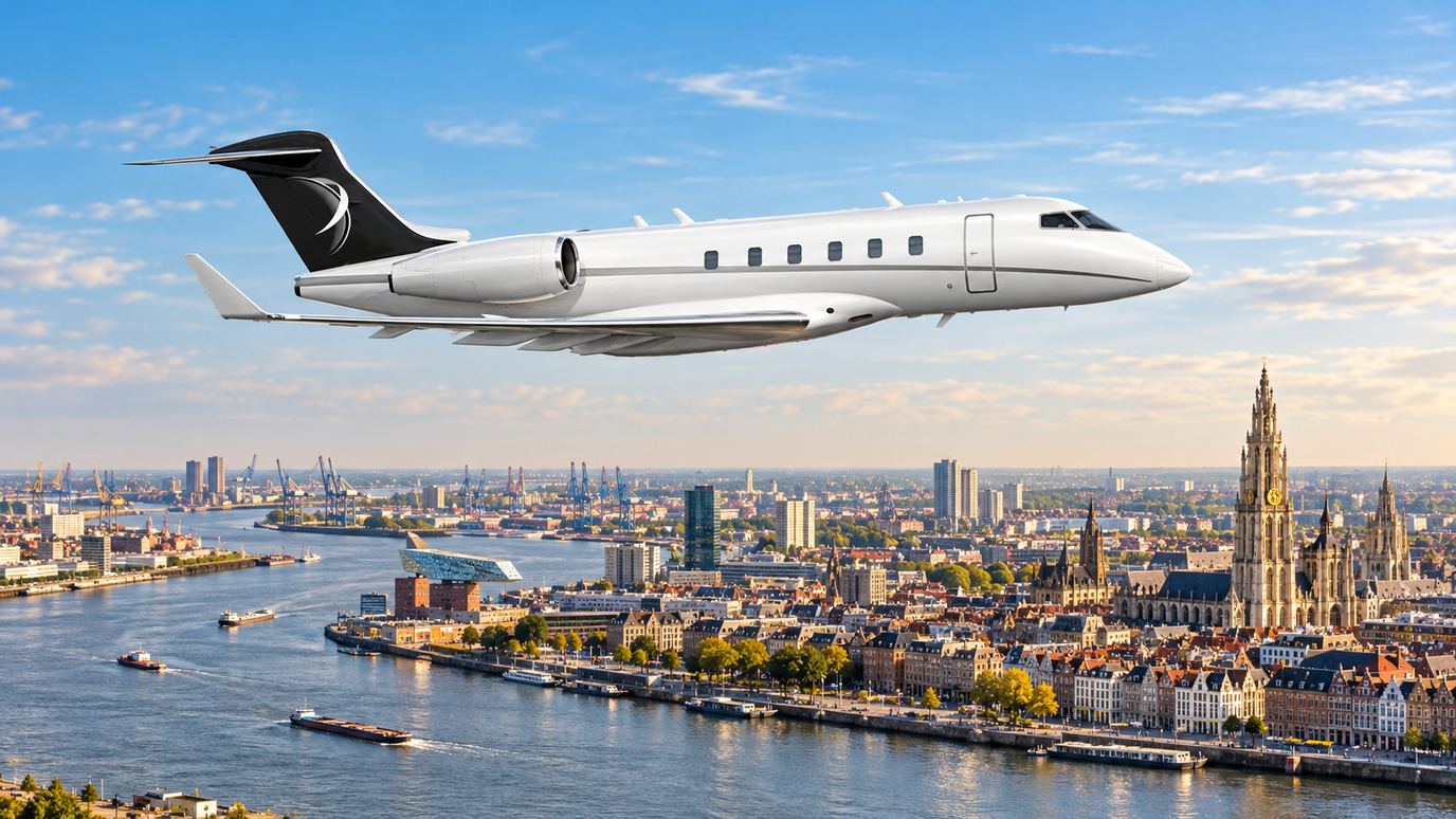 Illustration IBC Aviation : Challenger 3500 devant Anvers